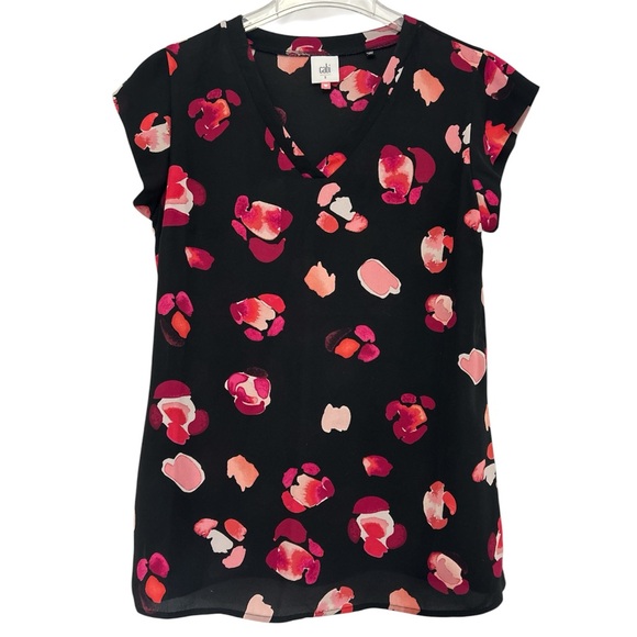 CAbi Top with Abstract Pattern - Picture 1 of 7